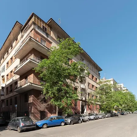 Piazza Bologna Apartamento *
