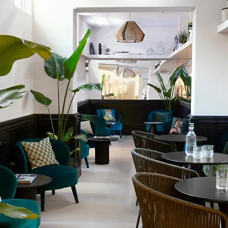 Vite - By Naman Hotellerie 3* רומא