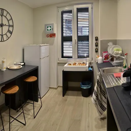 At Your Place לינה וארוחת בוקר