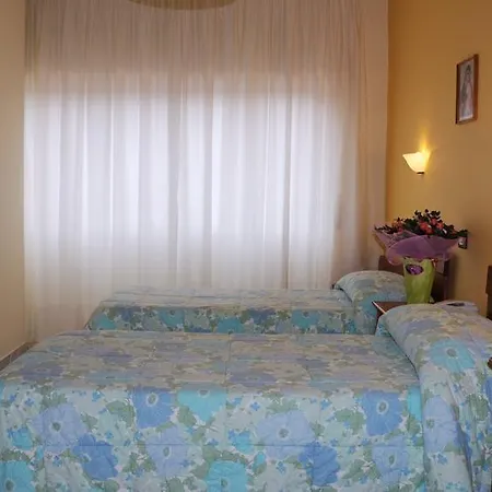 Casa Tra Noi 3* Roma