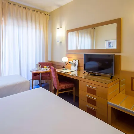 Ξενοδοχείο Western I Triangoli 4*