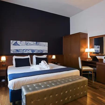 Grand Tiberio Hotel