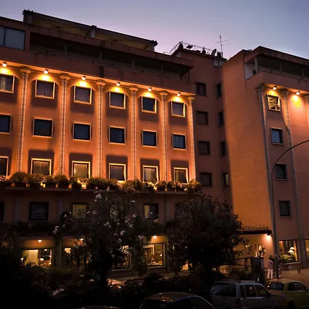 Hotel Grand Tiberio Řím
