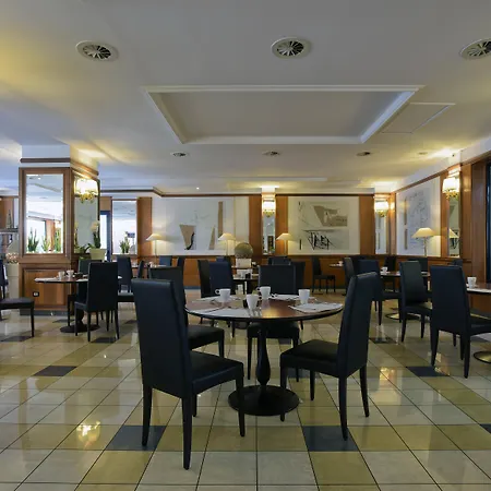 Hotel Grand Tiberio Řím