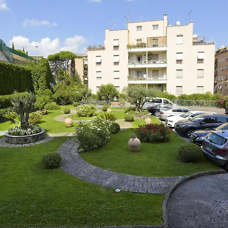 Grand Tiberio 4* Řím