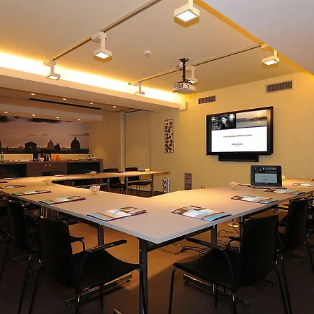 Mercure Centro Colosseo Hotel 4*