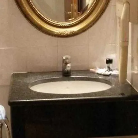 Raeli Archimede 4* Ρώμη