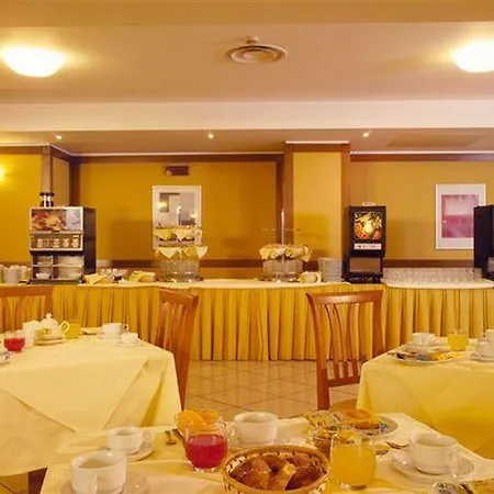 Otel The Brand 4*