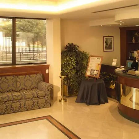 Otel The Brand Roma