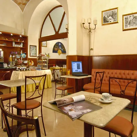 Assisi מלון 3*