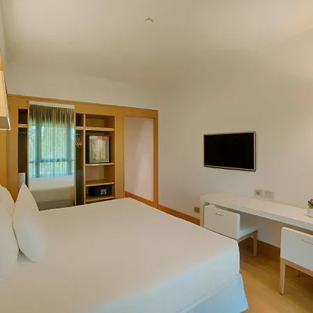 Nh Collection Vittorio Veneto 4*