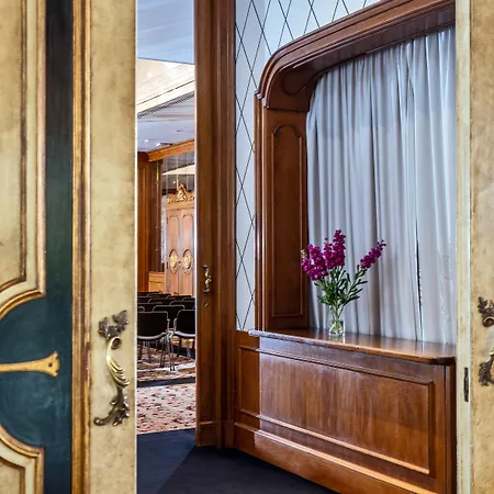 Hotel Aldrovandi Borghese 5*