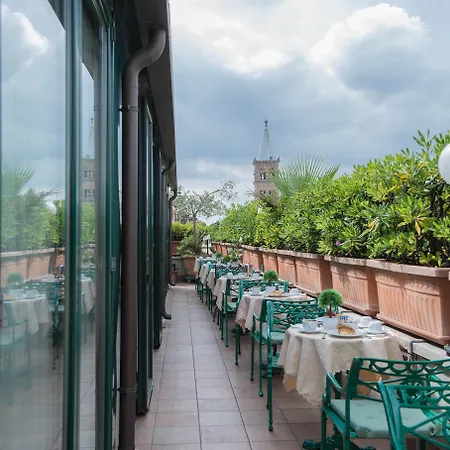 Hotel Palladium Palace Roma