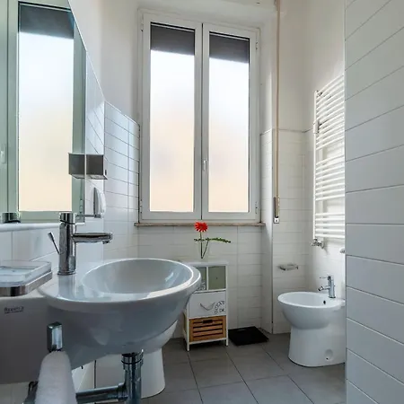 Appartamento House & The - In Roma