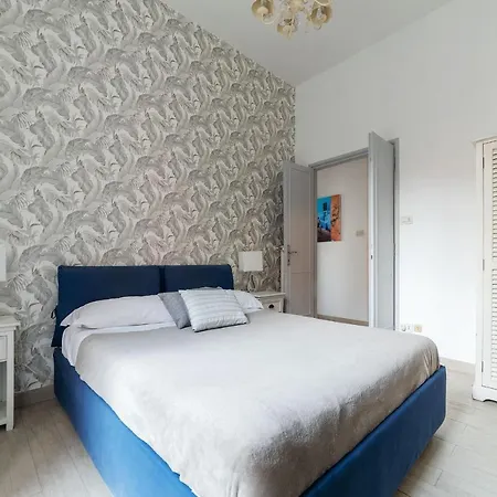 Appartamento House & The - In Roma