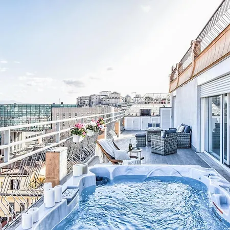 St. Peter Penthouse Apartment *