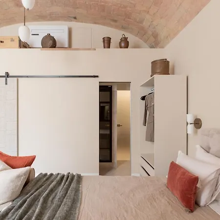 Iflat Luxury And In The Heart Of Trastevere Rome