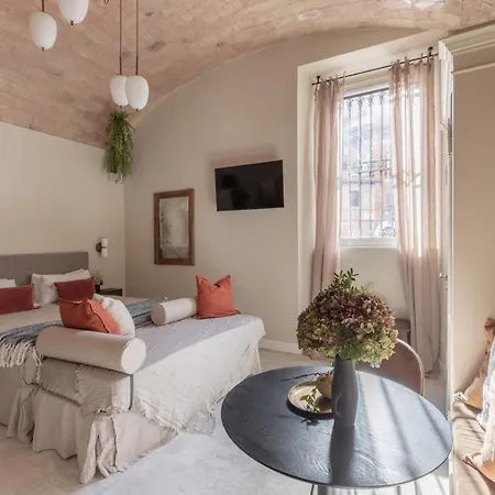 Iflat Luxury And In The Heart Of Trastevere Apartment Rome