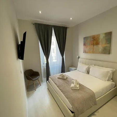 Quintus Luxury Řím