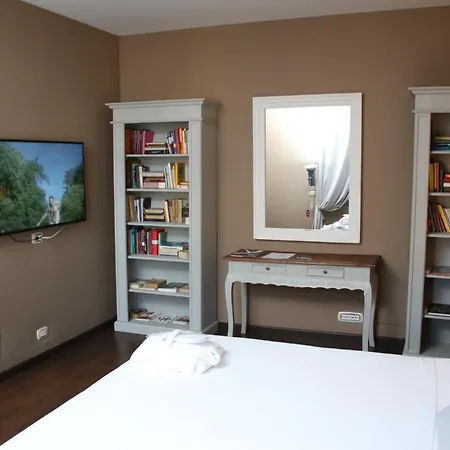 Th - Carpegna Palace Roma