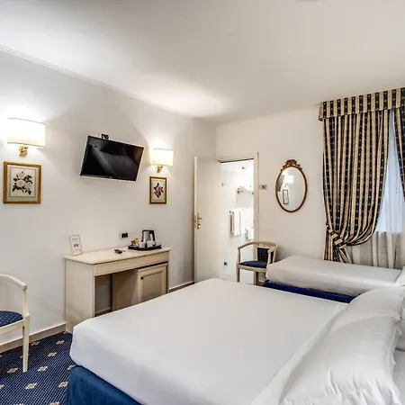 Napoleon Hotel