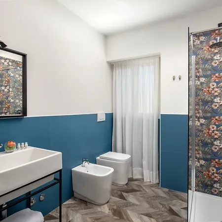 Bloom 3* Roma