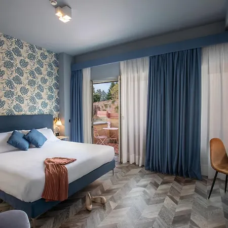 Bloom 3* Roma