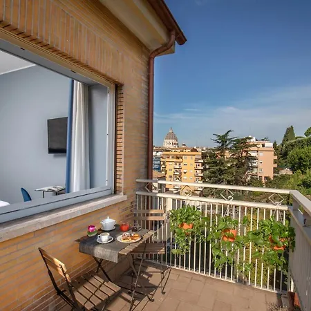 Bloom Hotel Roma