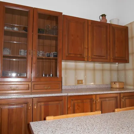 Lucas Apartment *