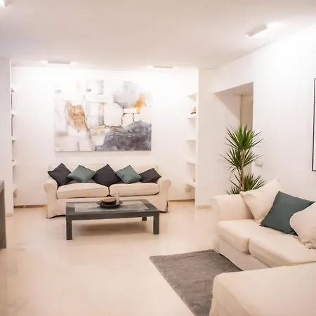 D'elite Pantheon Apartment *