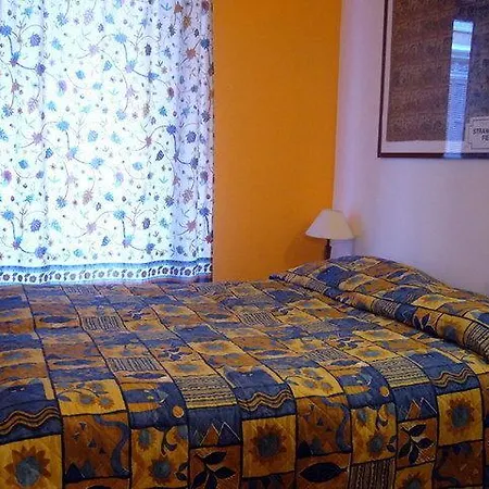 B&b&courtesy Rome