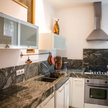 Apartment D'elite Pantheon Rome