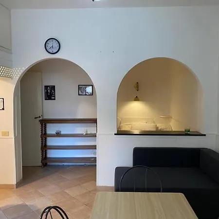 Trio Rome