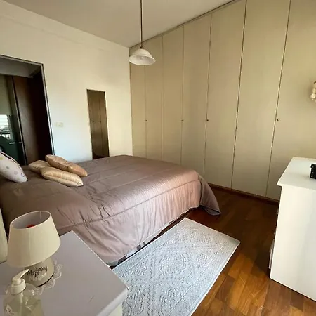 Exotic Casa de hóspedes *