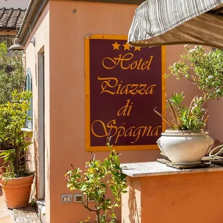 Piazza Di Spagna 3*