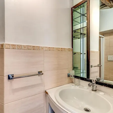 Апартаменты Italianflat- Fontana Di Trevi Рим