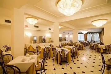 Hotel Raeli Lux 4*