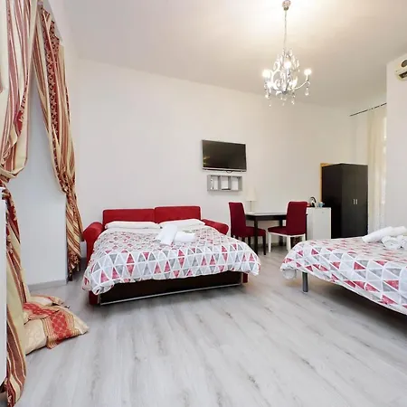 Guest house Lucky 3*