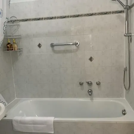 Lungotevere Vacation Nest