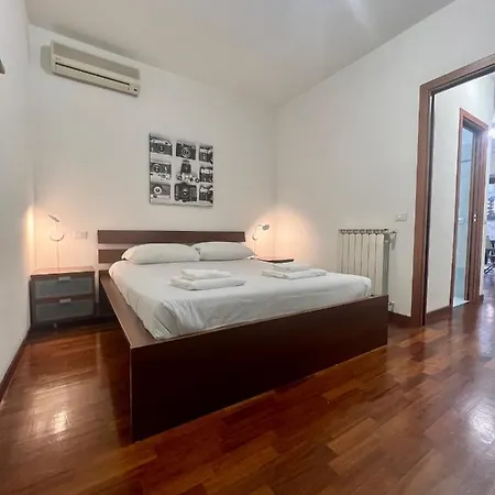 Ponte Milvio - Flat With Terrace Rome