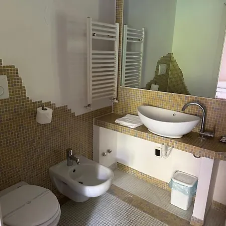 Vatican Garden House Guest house 2*
