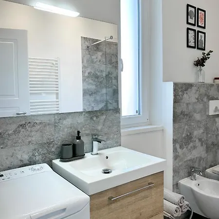 Apartment Relax In *