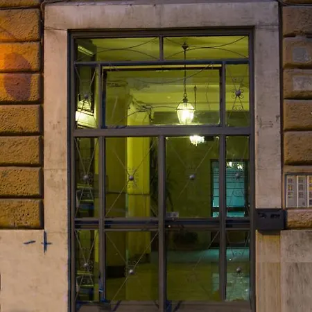 Stardust Bed & Breakfast 3*