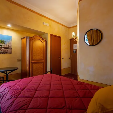 Edera Hotel 3*
