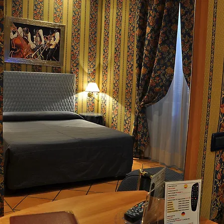 Hotel Lirico Rome