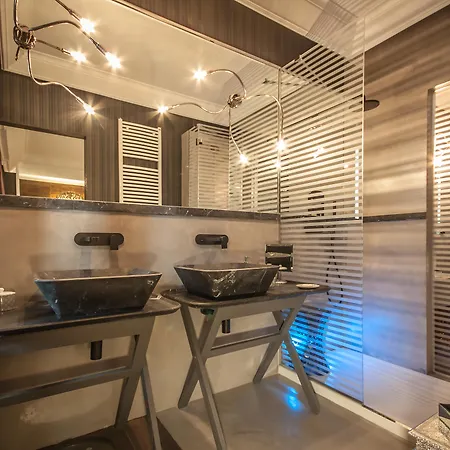 Palazzo Manfredi - Small Luxury Of The World فندق روما