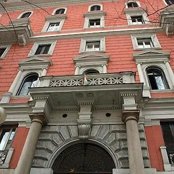 Pensión Cesar Palace 2*