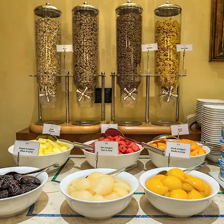 River Palace Hotel 4*