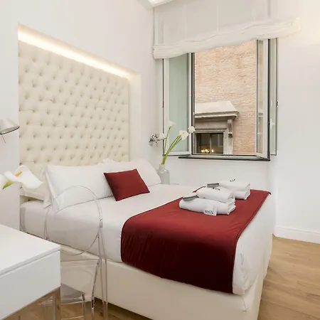 Navona Hotel 3*