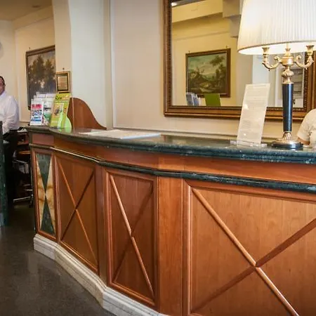 Hotel Palladium Palace 4*